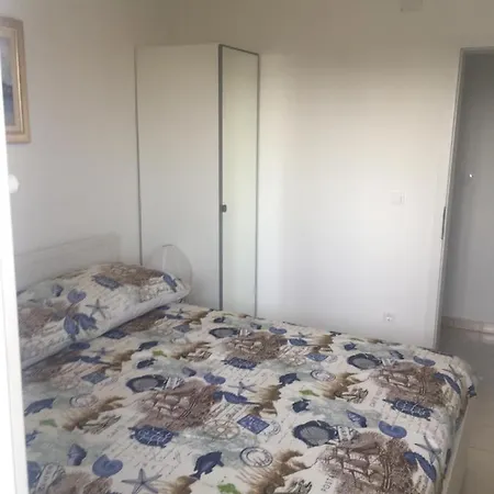Barbara 4 Apartment
